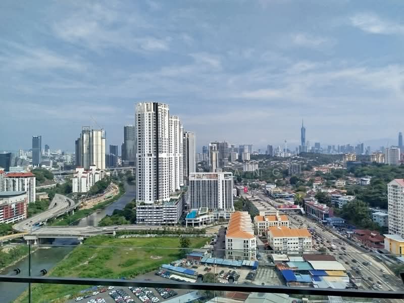 Servis Apartment untuk Disewa di Southbank Residence - Alice Tang - Balcony view - PropertyGuru.com.my