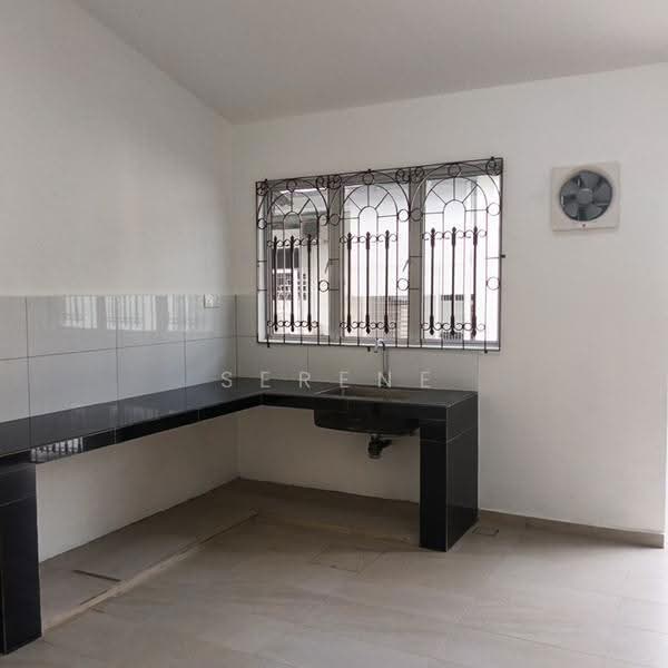 Rumah Teres 1-Tingkat untuk Disewa di Taman Pelangi (Johor Bahru) - Serene Lee - Kitchen - PropertyGuru.com.my