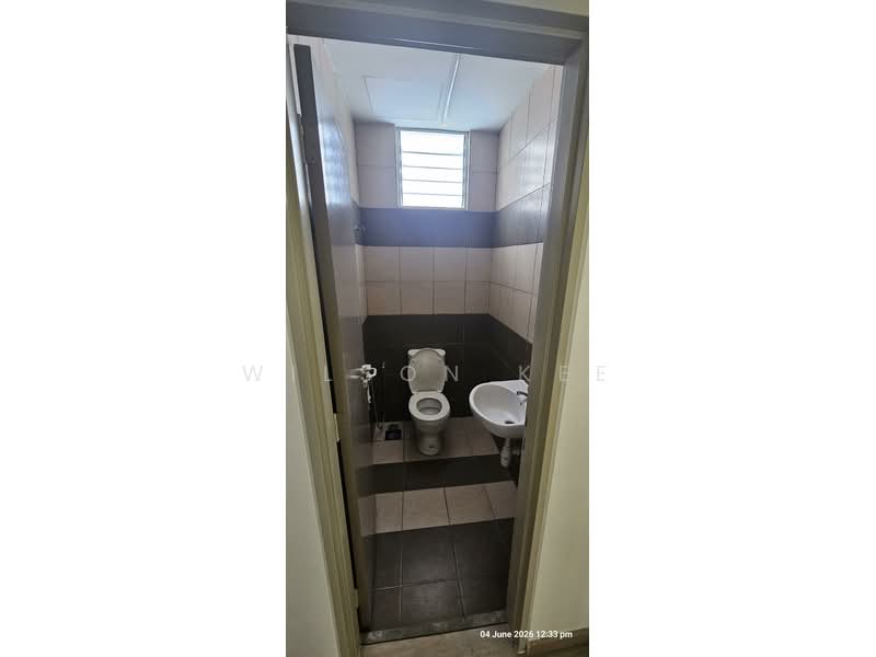 Pejabat untuk Disewa di Putrajaya (Putrajaya) - Wilson Kee - Bathroom - PropertyGuru.com.my