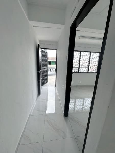 Rumah Teres 2 Tingkat untuk Dijual di Skudai (Johor) - Scofield Lance - Corridor - PropertyGuru.com.my
