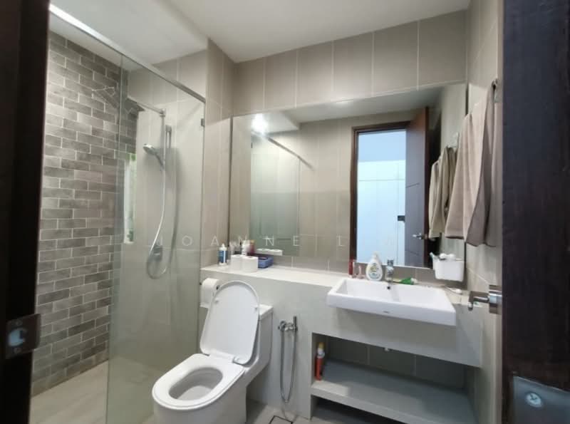 Kondominium untuk Disewa di Queens Residences Q2 @ Queens Waterfront - Joanne Liw - Bathroom - PropertyGuru.com.my