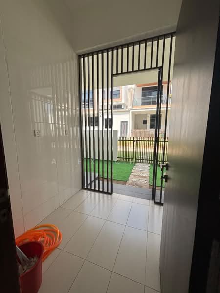 Rumah Teres 2 Tingkat untuk Disewa di Bandar Rimbayu (Telok Panglima Garang) - Alex Chua - PropertyGuru.com.my