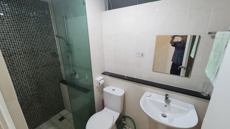 Kondominium untuk Disewa di All Seasons Park - Alex Lim - Bathroom - PropertyGuru.com.my