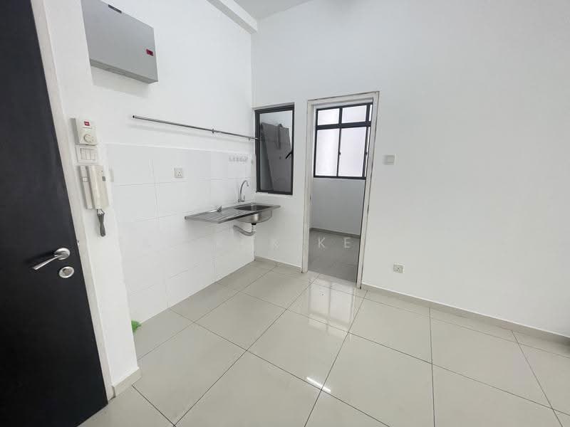 Kediaman Servis untuk Dijual di Seasons Garden Residences - Enrico Tan - PropertyGuru.com.my