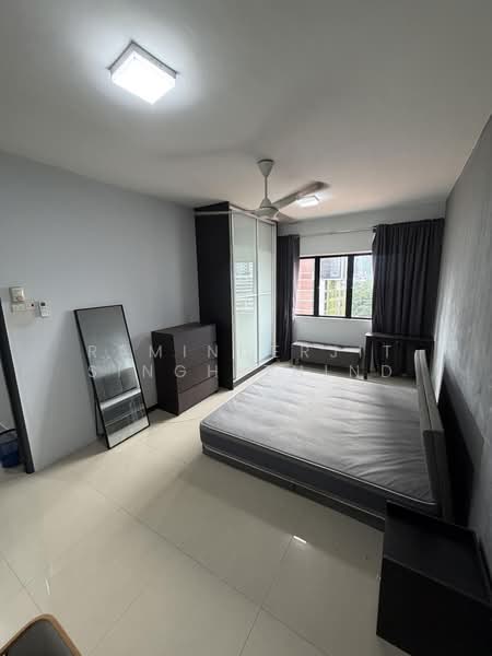 Servis Apartment untuk Disewa di Putra Majestik - Raminderjit Singh Thind - Bedroom - PropertyGuru.com.my