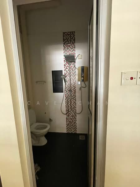 Rumah Teres 1.5 Tingkat untuk Disewa di Permas Jaya (Johor) - Caven Chan - Bathroom - PropertyGuru.com.my