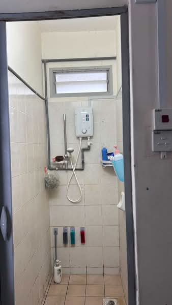 Apartment for Rent at Permai Jaya - Rainny Wong - Bathroom - PropertyGuru.com.my