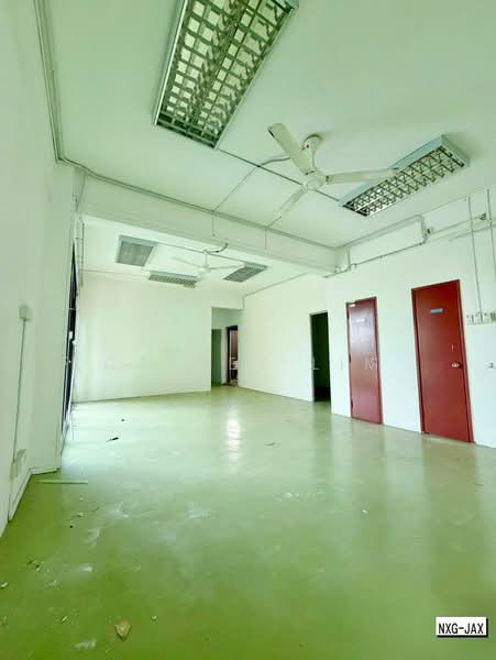 Commercial Semi-D for Rent in Klang (Selangor) - Cassey Lim - Interior - PropertyGuru.com.my