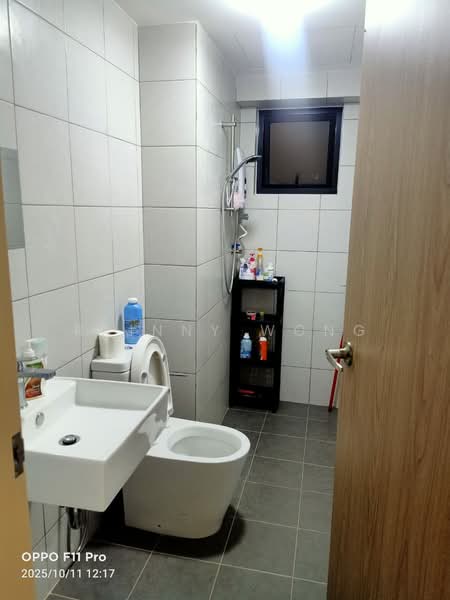 Kondominium untuk Dijual di Granito - Rainny Wong - Bathroom - PropertyGuru.com.my
