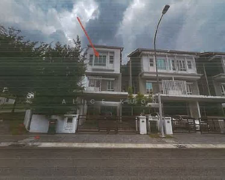 Rumah Teres untuk Dijual di Bandar Rinching (Semenyih) - Alice Kuon - Exterior - PropertyGuru.com.my