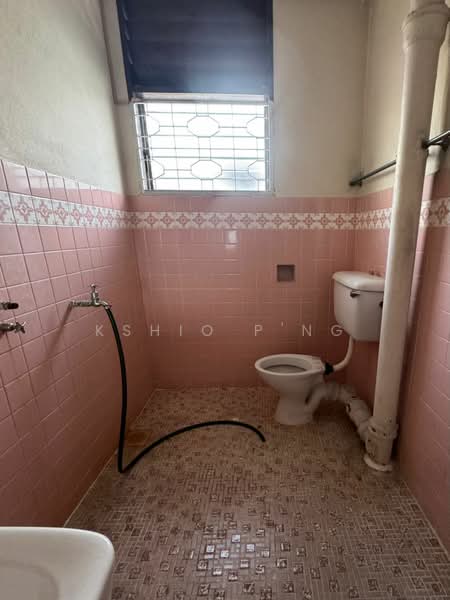 Rumah Teres 2 Tingkat untuk Dijual di George Town (Penang) - Kshio P'ng - Bathroom - PropertyGuru.com.my