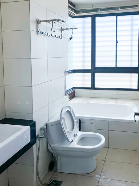 Kondominium untuk Disewa di Marinox Sky Villas - Andrew Chong - Bathroom - PropertyGuru.com.my