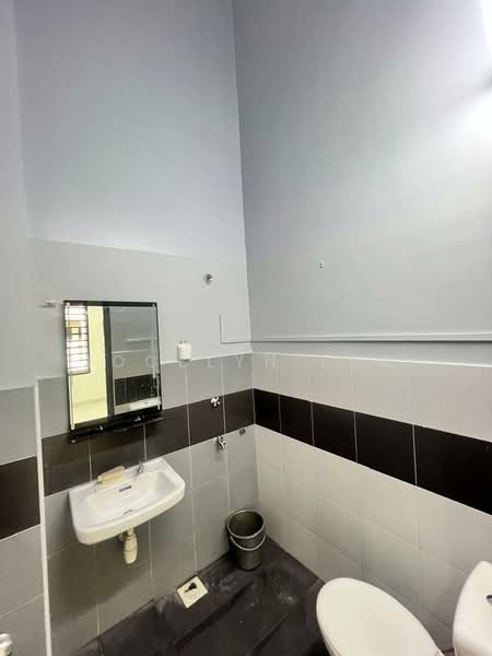 Cluster House for Sale in Taman Kota Masai (Pasir Gudang) - Jocelyn Law - Bathroom - PropertyGuru.com.my