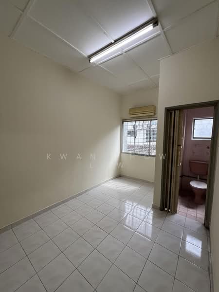 Rumah Teres 2 Tingkat untuk Disewa di Bandar Baru Sri Petaling (Sri Petaling) - Kwang How Low - PropertyGuru.com.my