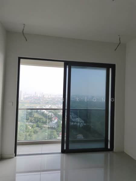 Servis Apartment untuk Disewa di Edelweiss @ Tropicana Gardens - Ng Hon Keong - Balcony - PropertyGuru.com.my