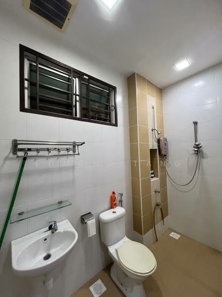 2-storey Terraced House for Sale in Taman Impian Emas (Skudai) - Edmond Tang - Bathroom - PropertyGuru.com.my