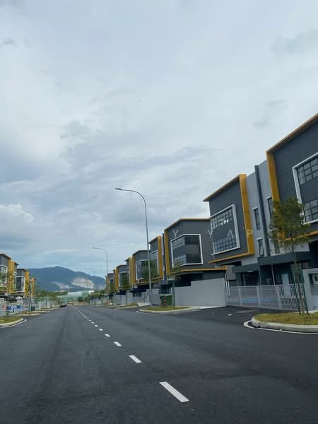 Kilang untuk Disewa di Nilai Impian (Nilai) - Stanley Yap - Exterior - PropertyGuru.com.my