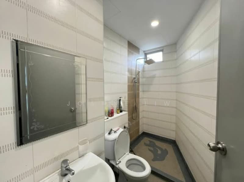 Condominium for Rent at The View Condominium - Joanne Liw - Bathroom - PropertyGuru.com.my