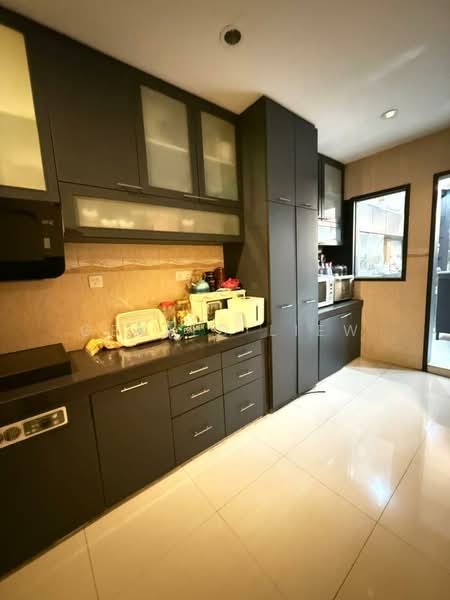 Semi-Detached House for Sale in Taman Lestari Perdana (Seri Kembangan) - Gerald Liew - Kitchen - PropertyGuru.com.my