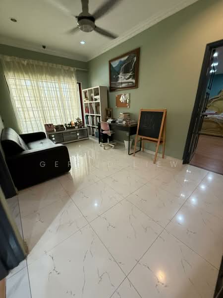 Semi-Detached House for Sale in Taman Lestari Perdana (Seri Kembangan) - Gerald Liew - Living Room - PropertyGuru.com.my