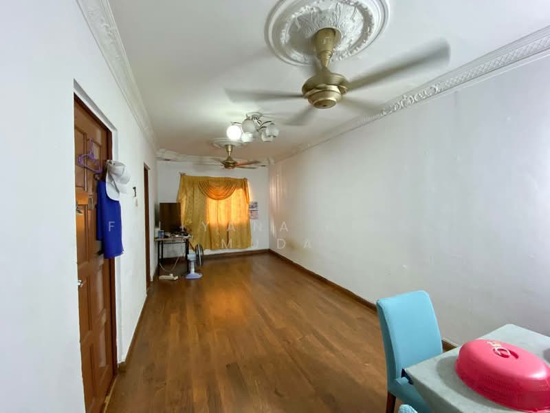 Apartment for Sale at Apartment Idaman - Faliyana binti Muda - PropertyGuru.com.my