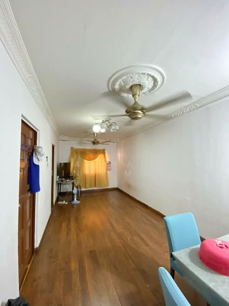 Apartment for Sale at Apartment Idaman - Faliyana binti Muda - PropertyGuru.com.my