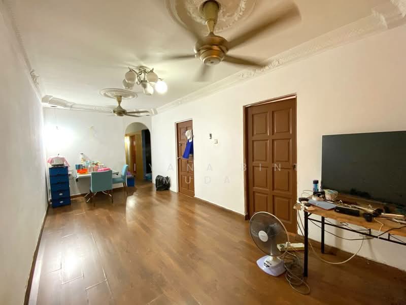 Apartment for Sale at Apartment Idaman - Faliyana binti Muda - PropertyGuru.com.my