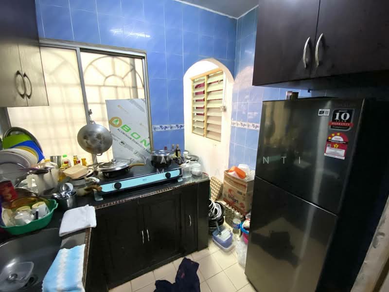 Apartment for Sale at Apartment Idaman - Faliyana binti Muda - PropertyGuru.com.my