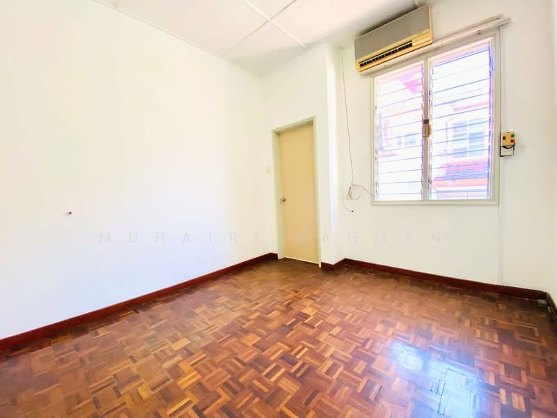2-storey Terraced House for Sale in Petaling Jaya (Selangor) - Muhairi Rahman - Interior - PropertyGuru.com.my