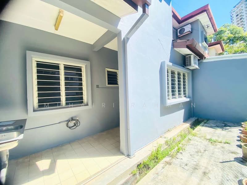 2-storey Terraced House for Sale in Petaling Jaya (Selangor) - Muhairi Rahman - Exterior - PropertyGuru.com.my