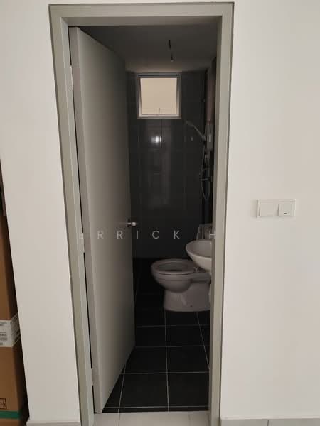Apartment for Rent at Idaman Melur @ Cybersouth - Derrick Hee - Bathroom - PropertyGuru.com.my