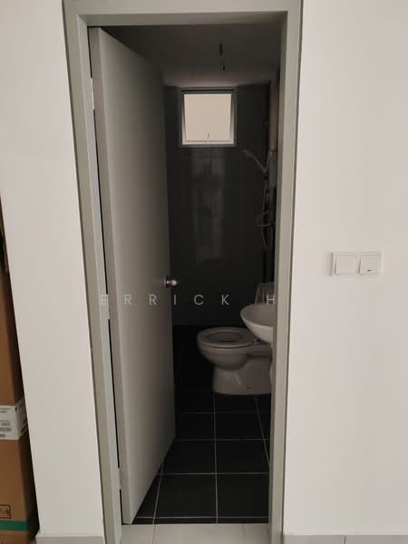 Apartment for Rent at Idaman Melur @ Cybersouth - Derrick Hee - Bathroom - PropertyGuru.com.my