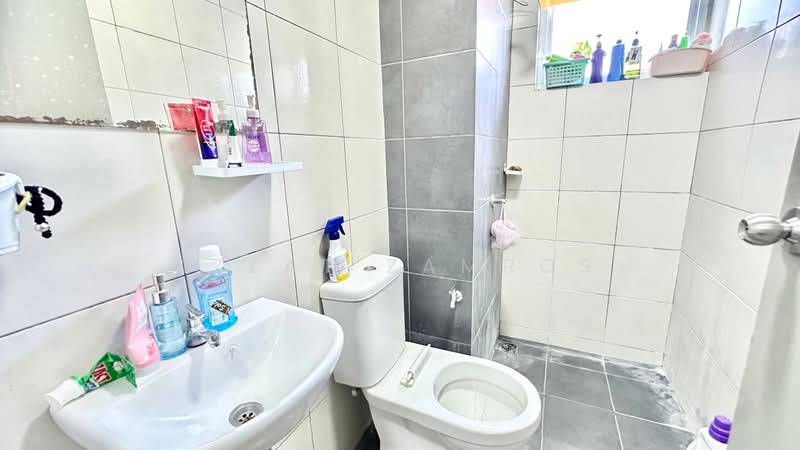 Kondominium untuk Dijual di Puncak 7 - Izzat Zamros - PropertyGuru.com.my