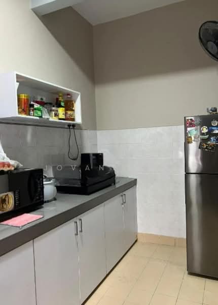 2-storey Terraced House for Rent in Taman Puncak Jalil (Seri Kembangan) - Jovane Por - Kitchen - PropertyGuru.com.my