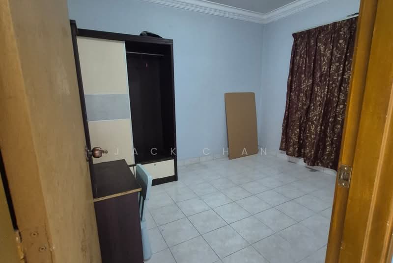 Apartment for Rent at Flora Damansara Apartment - Jack Chan - Bedroom - PropertyGuru.com.my