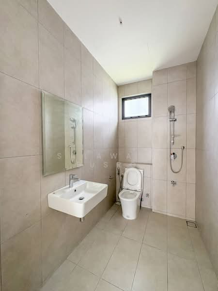 Semi-Detached House for Sale in Elmina (Shah Alam) - Salawati Busro - Bathroom - PropertyGuru.com.my