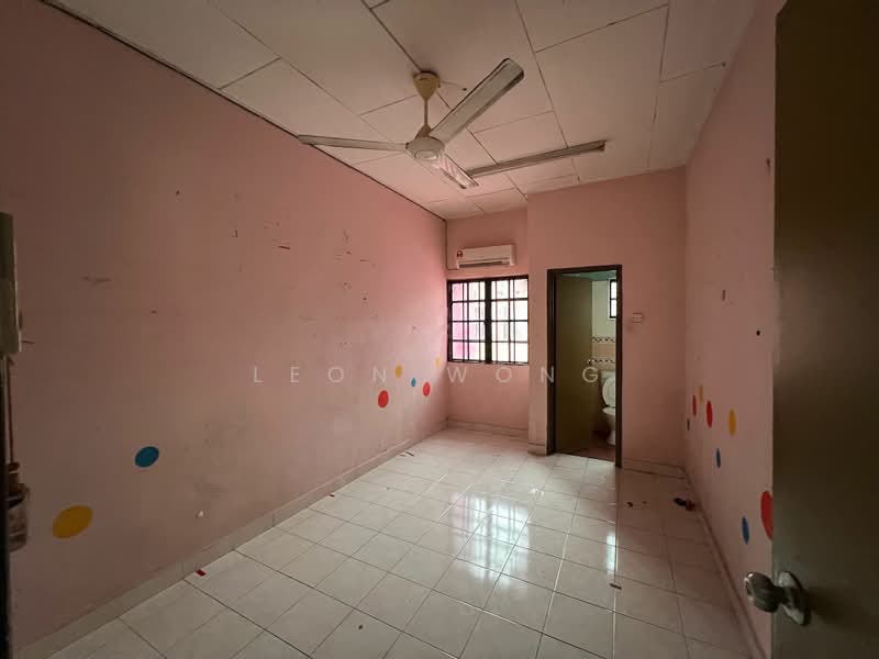 2-storey Terraced House for Sale in Taman Subang Bestari (Sungai Buloh) - LEON WONG - PropertyGuru.com.my