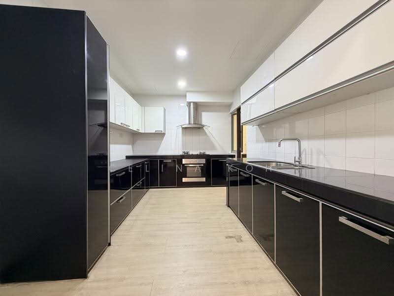 Rumah Teres 2.5-Tingkat untuk Dijual di Sierramas (Sungai Buloh) - Celina Koh - Kitchen - PropertyGuru.com.my