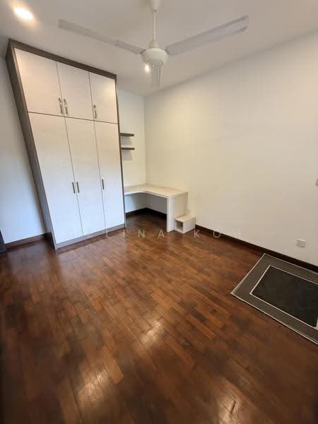 Rumah Teres 2.5-Tingkat untuk Dijual di Sierramas (Sungai Buloh) - Celina Koh - PropertyGuru.com.my