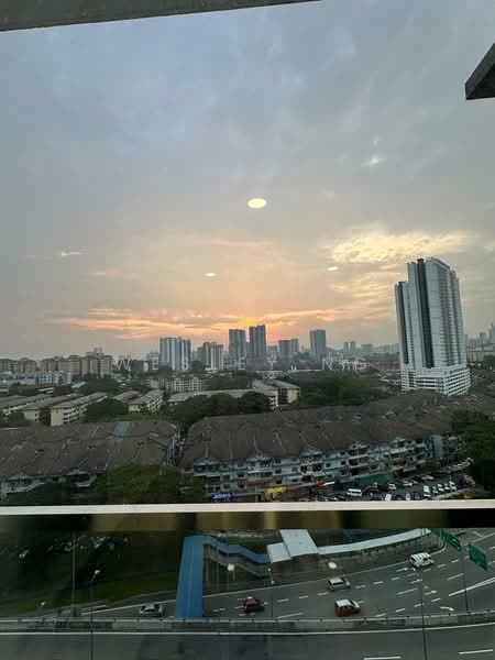 Servis Apartment untuk Disewa di Far East - Wesley Ng - View - PropertyGuru.com.my