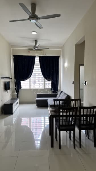 Servis Apartment untuk Disewa di Vue Residences - Jasen Kong - Living Room - PropertyGuru.com.my