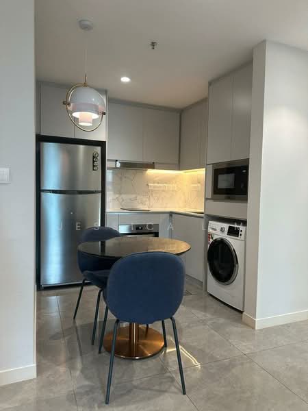 Servis Apartment untuk Disewa di Ooak Suites @ Kiara 163 - Jessica Lim - Kitchen - PropertyGuru.com.my