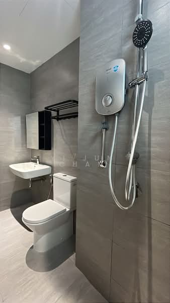 Service Residence for Rent at Residensi Ava @ Kiara Bay - Yi Jun Cham - Bathroom - PropertyGuru.com.my