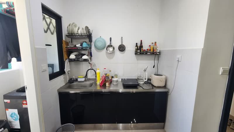 Servis Apartment untuk Disewa di MKH Boulevard II - Kah Hin Lee - Kitchen - PropertyGuru.com.my
