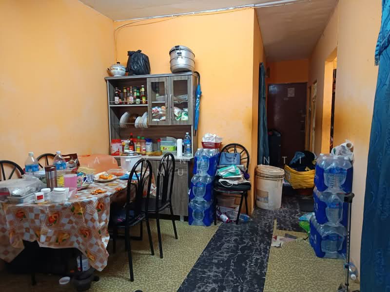 Apartment for Sale at Apartment Idaman - Faliyana binti Muda - PropertyGuru.com.my