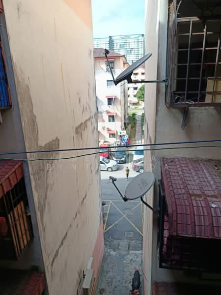Apartment for Sale at Apartment Idaman - Faliyana binti Muda - PropertyGuru.com.my