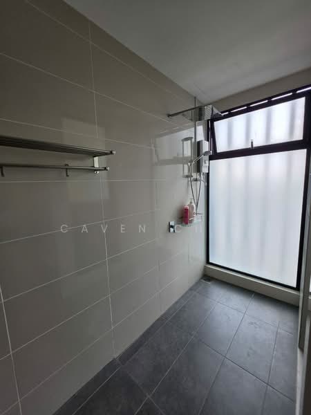Servis Apartment untuk Disewa di Southkey Mosaic - Caven Chan - Bathroom - PropertyGuru.com.my
