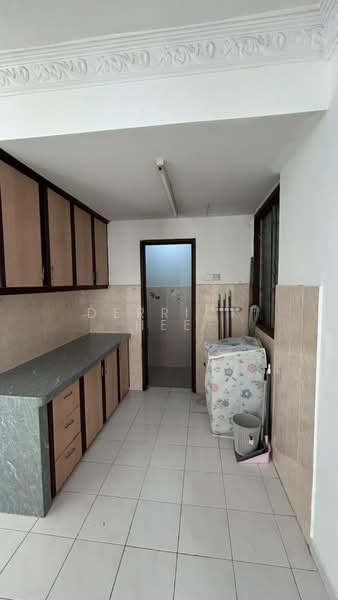 Apartment for Rent at Vista Pinggiran Apartment - Derrick Hee - Kitchen - PropertyGuru.com.my