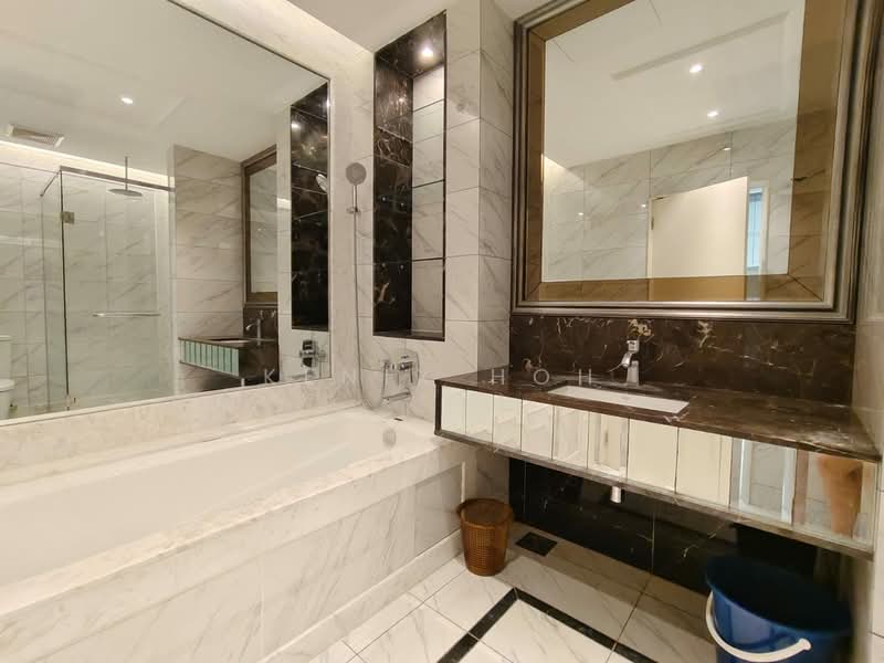 Servis Apartment untuk Disewa di Dorsett Residences Sri Hartamas - Kenix Hoh - Bathroom - PropertyGuru.com.my