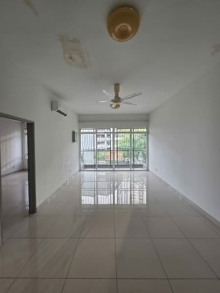 Semi-Detached House for Sale in Taman Anggerik Villa (Kajang) - Jet Tan - Living Room - PropertyGuru.com.my